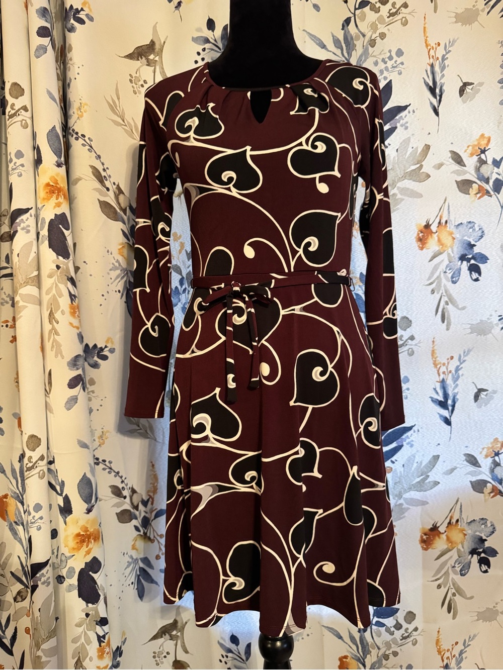 Women's Burgundy Long-Sleeve Patterned Fit & Flare Dress B 1